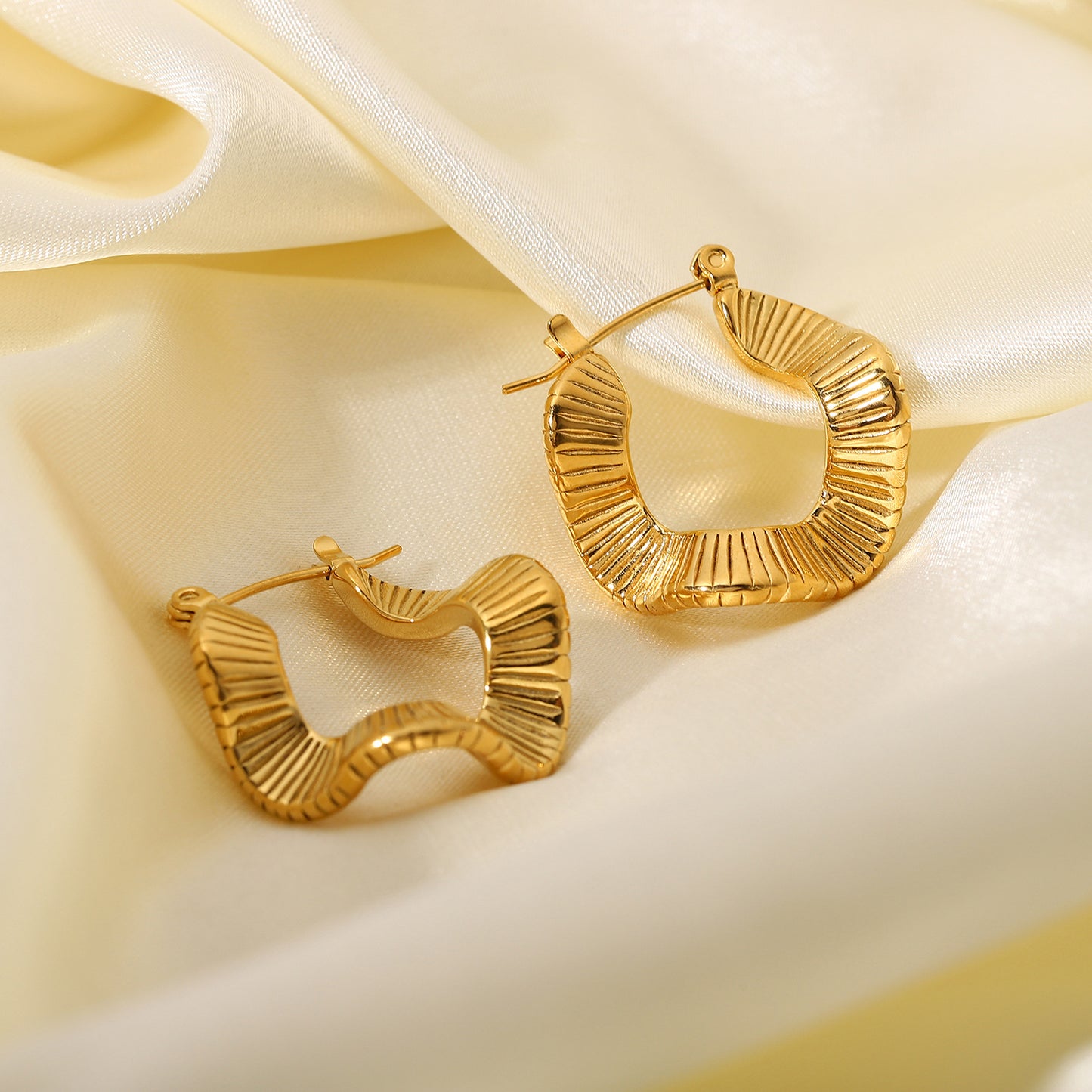 Unique twisted Hoop Earrings