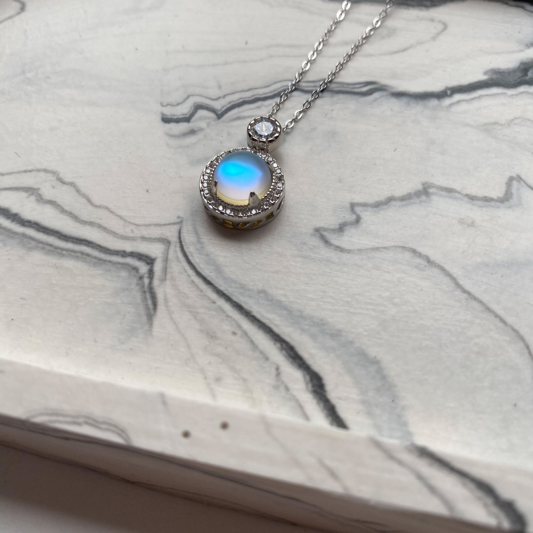 Venus Heart Necklace