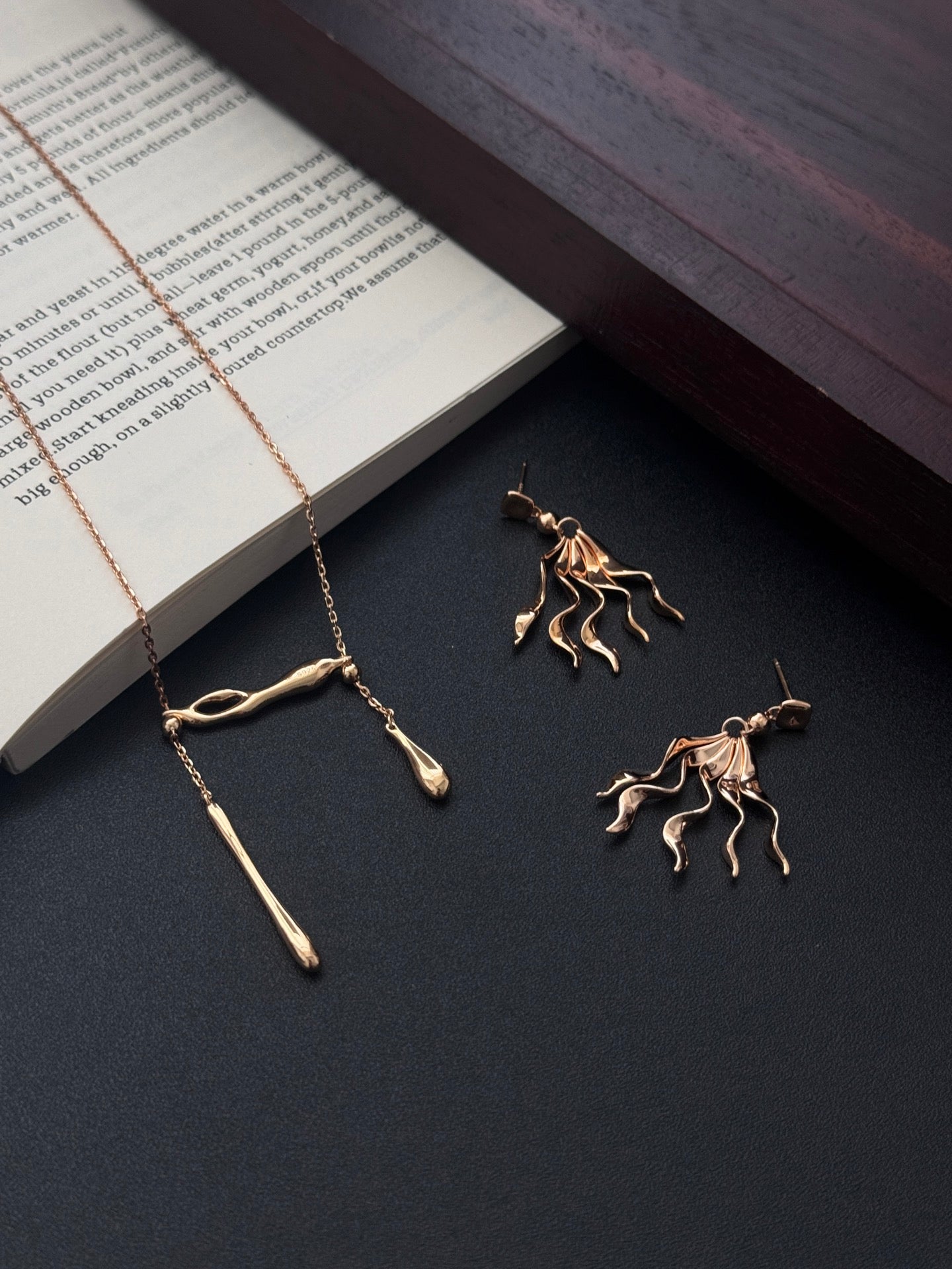 Sun Shape Earrings – Sunbeam