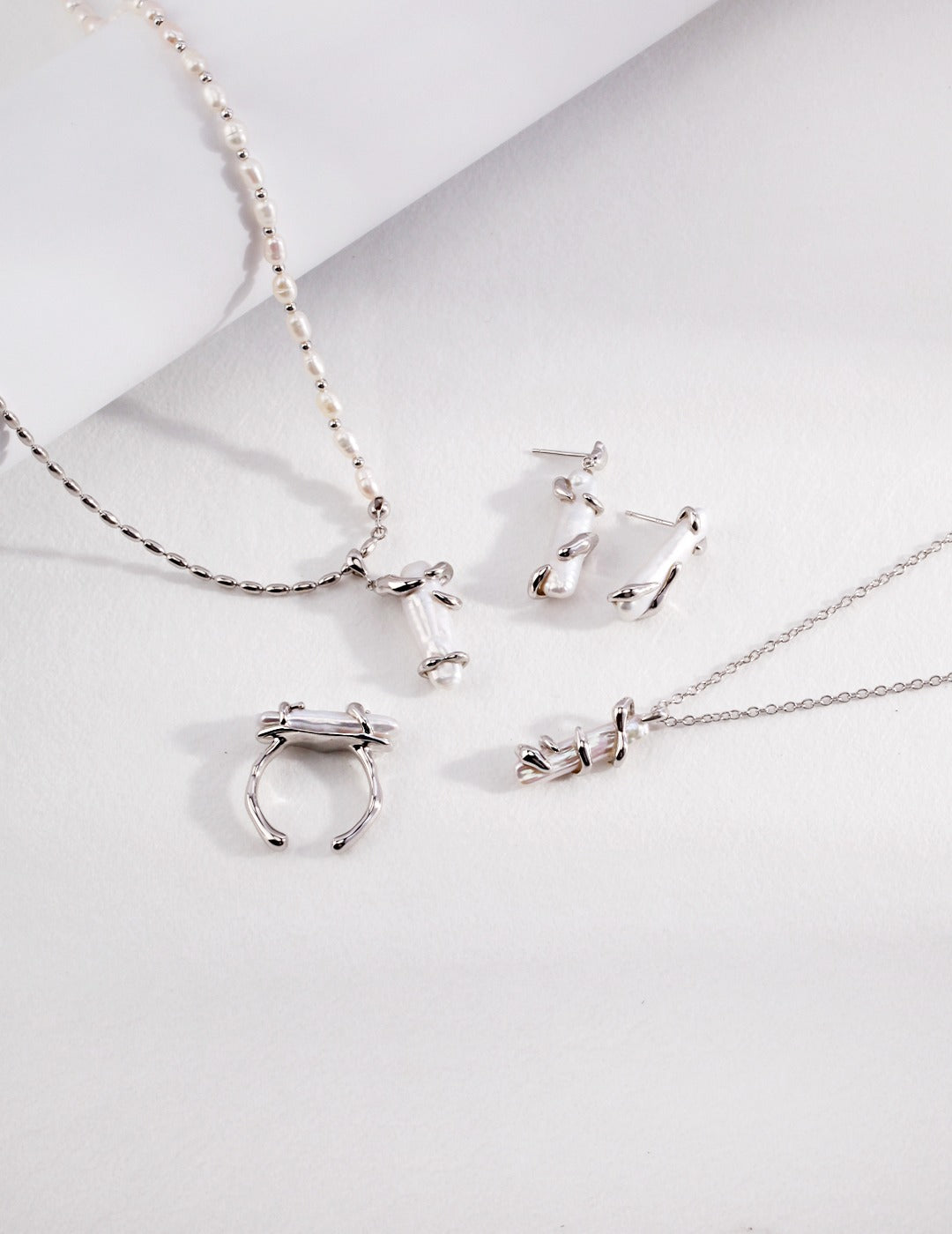 Natural Pearl Bar Shape Necklace – Current