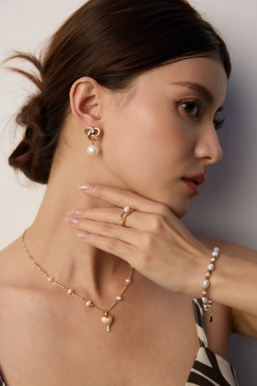 Heart Pearl Necklace – Whisper